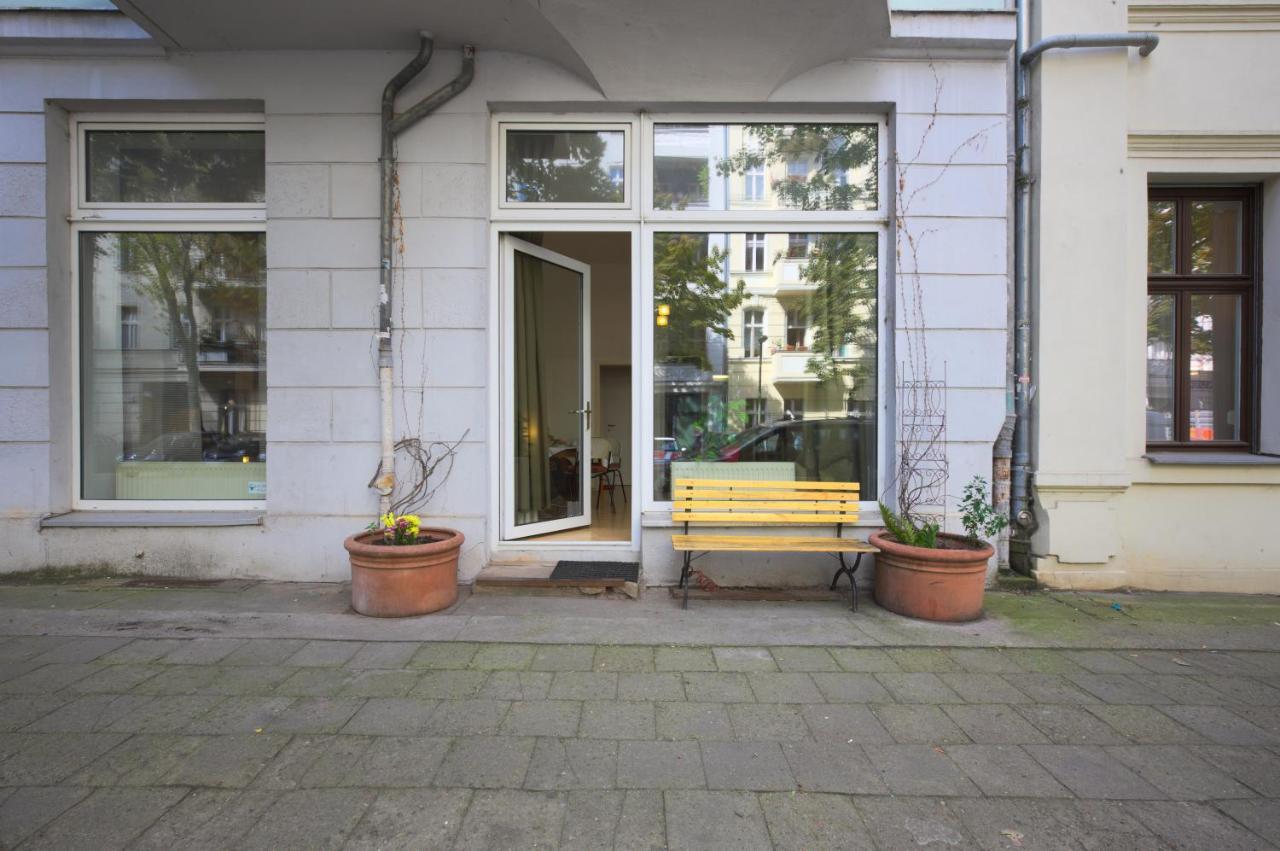 Altbauwohnung Mit 3 Badern *