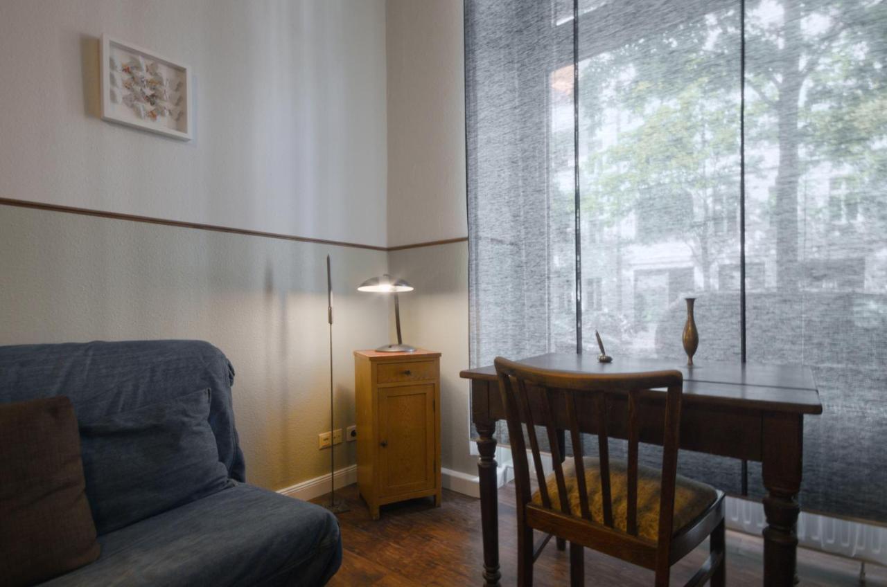 Apartment Altbauwohnung Mit 3 Badern