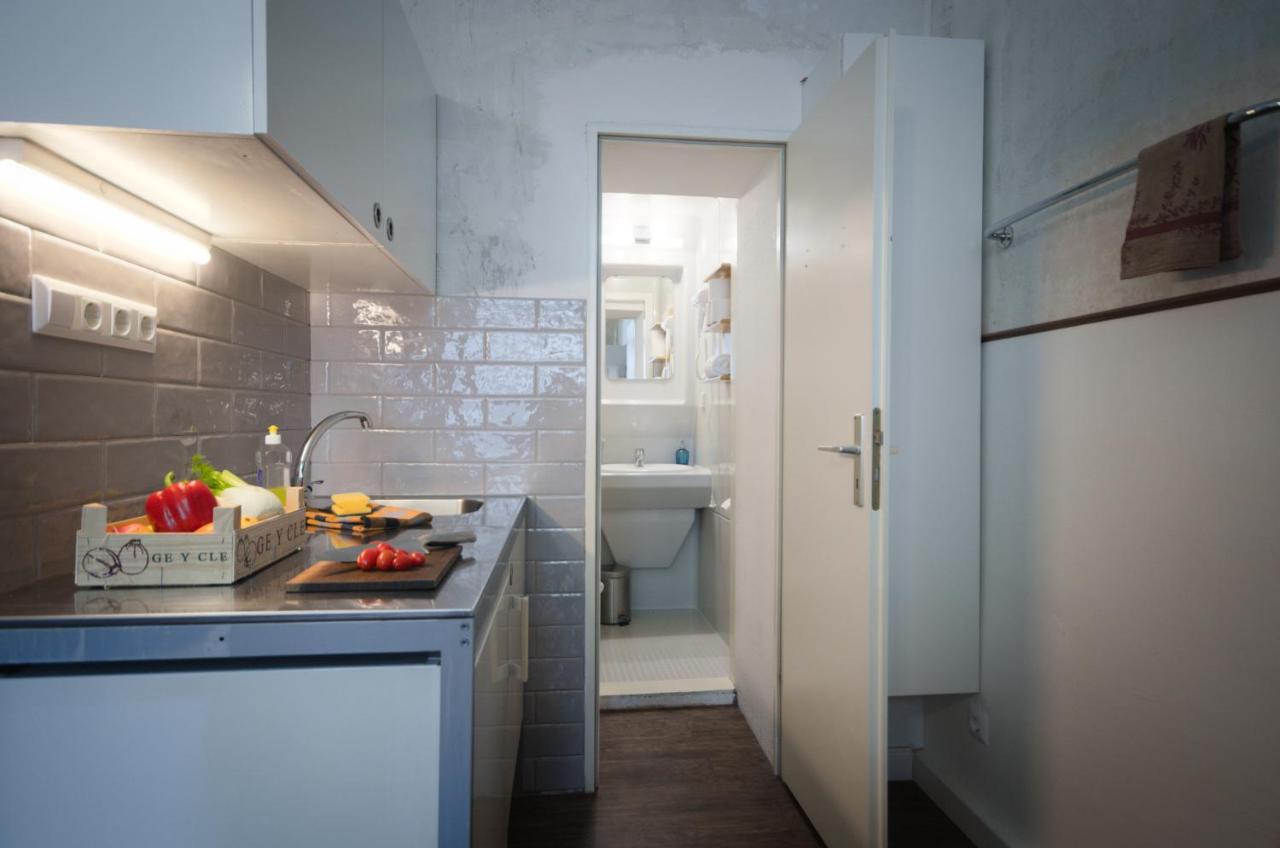 Apartment Altbauwohnung Mit 3 Badern